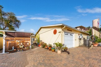 75 Valley View Dr, Oak View, CA 93022