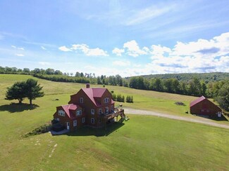 92 Lyle Hall Rd, Wilton, ME 04294