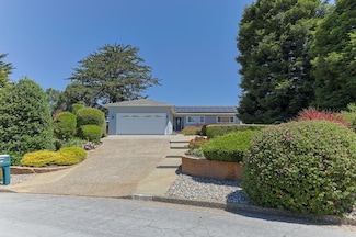 9355 Holly Oak Way, Salinas, CA 93907