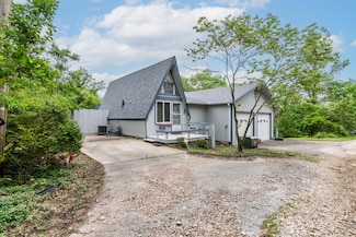 492 Iroquois Ln, Lampe, MO 65681