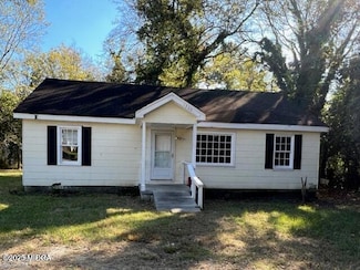 1260 Auburn Dr, Macon, GA 31206