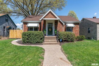 1528 W High St, Davenport, IA 52804
