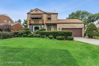 6630 N Keating Ave, Lincolnwood, IL 60712