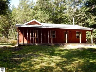 14283 W Springdale Rd, Kaleva, MI 49645