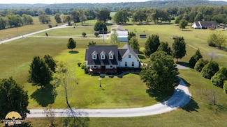 194 Harry Rd, Batesville, AR 72501