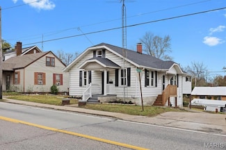 126 Opdyke St, Chester, IL 62233