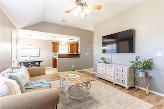 470 Timberidge Rd, Harrah, OK 73045