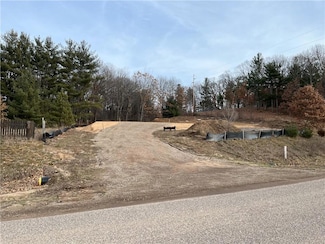 5900 Sandstone Rd, Washington, WI 54701