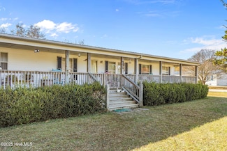 225 McKae Dr, Gloucester, NC 28528