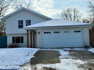 802 E Allendale Dr, Bloomington, IN 47401