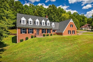 3703 Swallowtail Dr, Morgantown, WV 26508