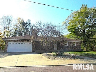 120 Donald Ct, East Peoria, IL 61611