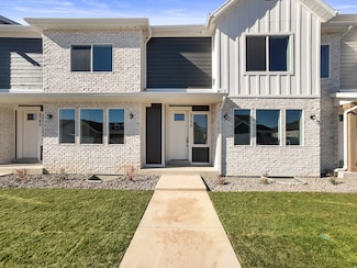 2734 S Allison Way, Syracuse, UT 84075