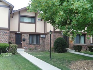 18W120 14th St Unit 3, Villa Park, IL 60181