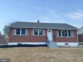 21 Dandridge Dr, New Castle, DE 19720