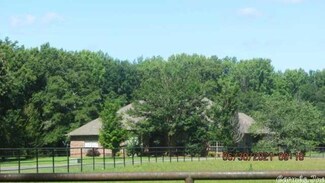 15125 Szymanski Rd, North Little Rock, AR 72118