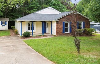 6026 Coltswood Ct, Charlotte, NC 28211