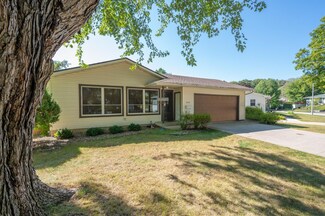 3916 3rd Place NW, Rochester, MN 55901