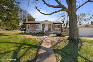 5906 Rocky Mountain Dr, Louisville, KY 40219