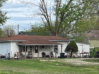 305 S 14th St, Bowling Green, MO 63334