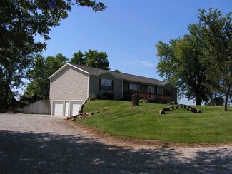 1007 LIV 519, Trenton, MO 64683