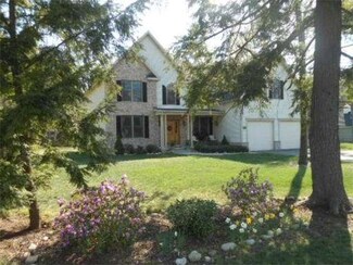 8 Katelyn Way, Southampton, MA 01073