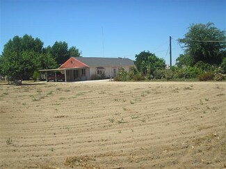 2044 W Jensen Ave, Fresno, CA 93706