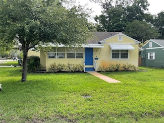 929 Cornelius Ave, Tampa, FL 33603