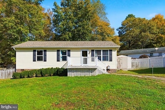 41886 Stephen Young Ct, Hollywood, MD 20636