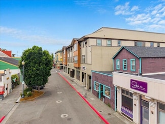 632 9th St, Arcata, CA 95521