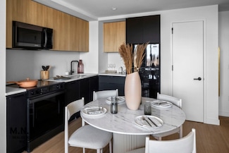 11 Ocean Pkwy Unit 1106, Windsor Terrace, NY 11218