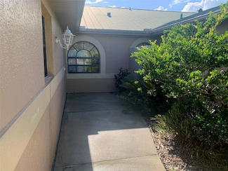 1095 San Cristobal Ave, Punta Gorda, FL 33983