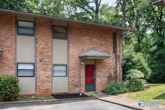 2220 Colony Dr SW Unit 2220, Huntsville, AL 35802