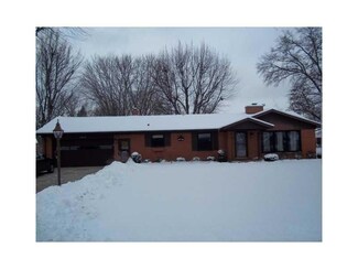 3612 Laurel Ln, Anderson, IN 46011