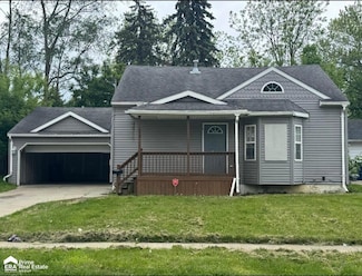 2449 Gibson St, Flint, MI 48503