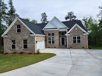 1007 Saluda Ct, Edgefield, SC 29824