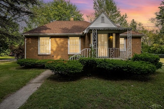 2300 Thatcher St, Saginaw, MI 48601