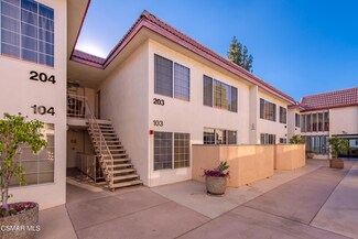 18640 Collins St Unit 103, Tarzana, CA 91356