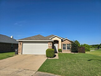 12600 Pricklybranch Dr, Fort Worth, TX 76244