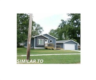 619 S 3rd Ave E, Newton, IA 50208