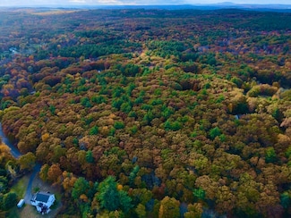 90 Corn Rd, Bolton, MA 01740