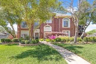 907 Live Oak Ln, Seabrook, TX 77586