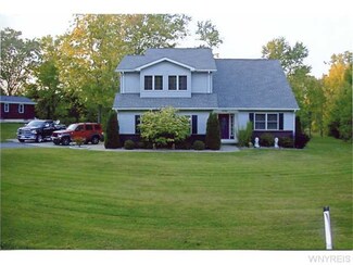 5735 Homestead Rd, Hamburg, NY 14075