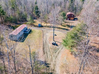 371 E Mountain Rd, Newport, NH 03773