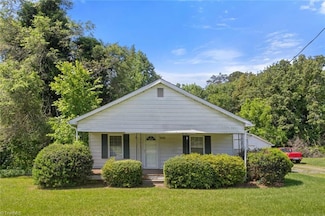 3830 Robinhood Rd, Winston Salem, NC 27106