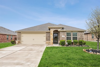 910 Community Way, Royse City, TX 75189