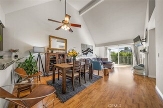 810 Baker St Unit 19, Costa Mesa, CA 92626