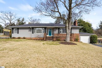 109 Elizabeth Dr, Greenville, SC 29615