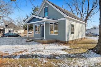 2300 W Calhoun St, Springfield, MO 65802