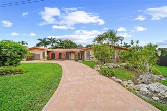400 SW 84th Ave, Miami, FL 33144